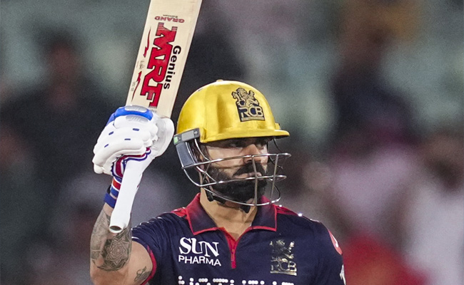 Kohli becomes first Indian batsman to reach 14,000 runs milestone in T20s